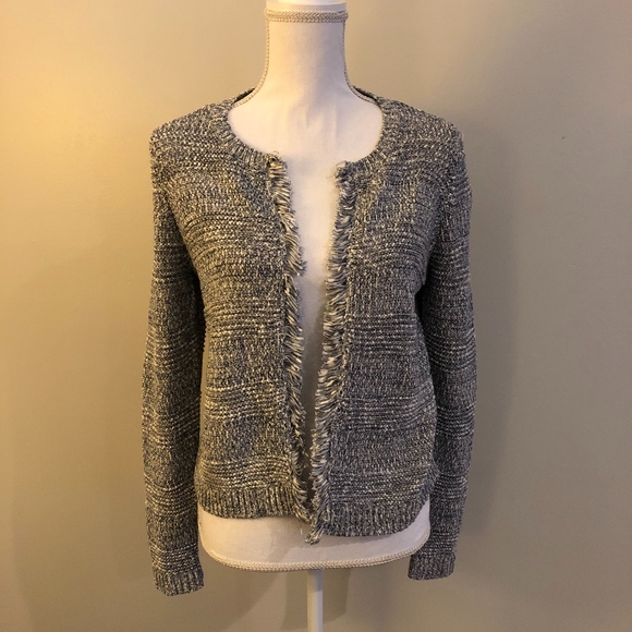 LOFT Sweaters - Adorable Ann Taylor LOFT Sweater/Cardigan